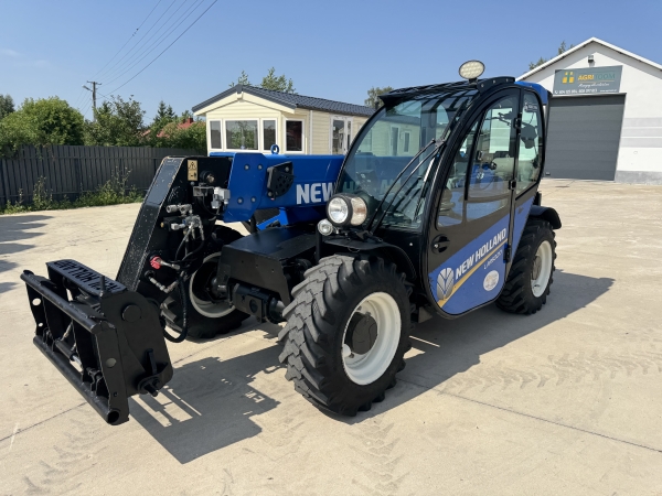 New Holland LM 5020